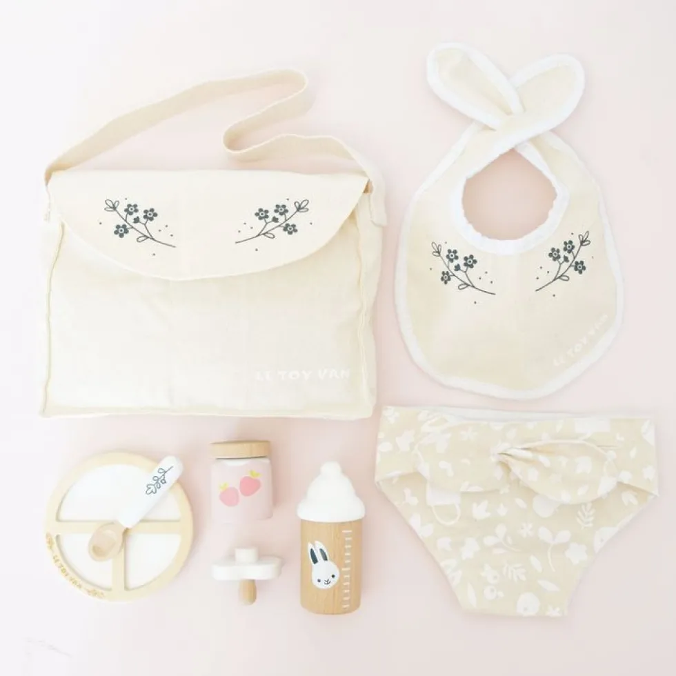 Dolls Nursing Kit & Bag - 8 Pieces
