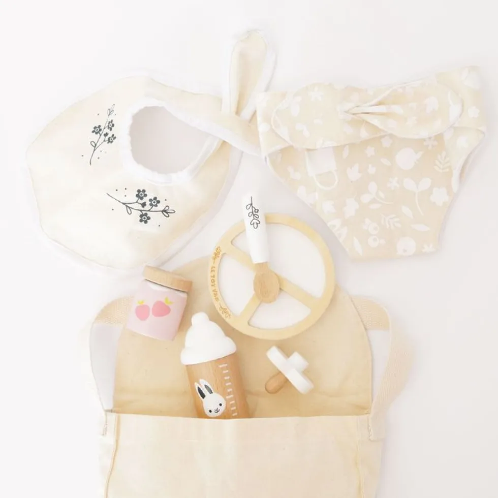 Dolls Nursing Kit & Bag - 8 Pieces