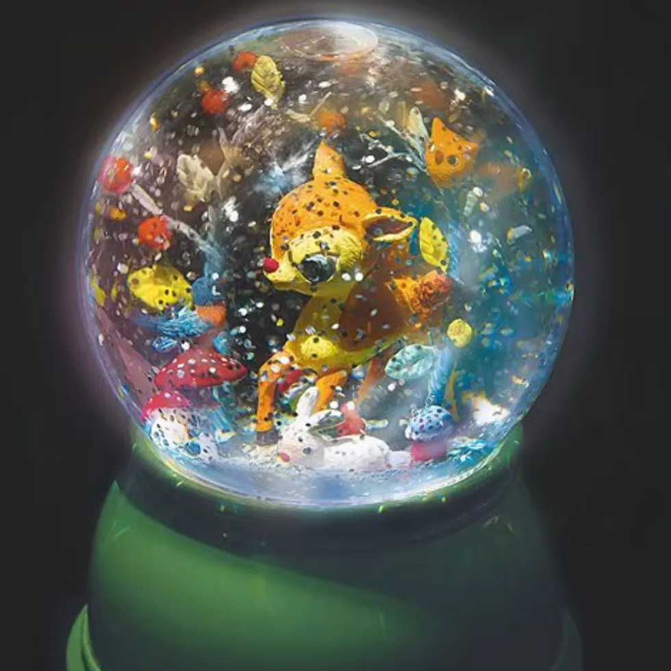 Fawn Snow Globe Night Light