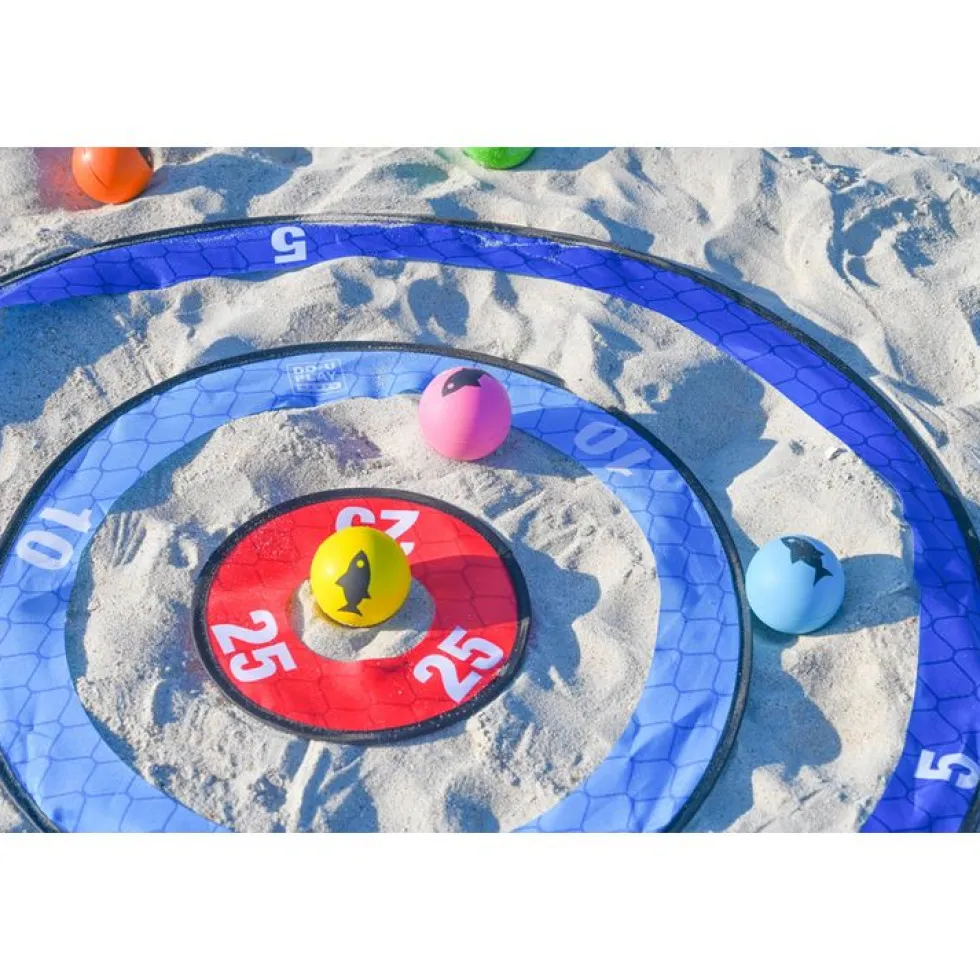 Fish Fly Yard Game