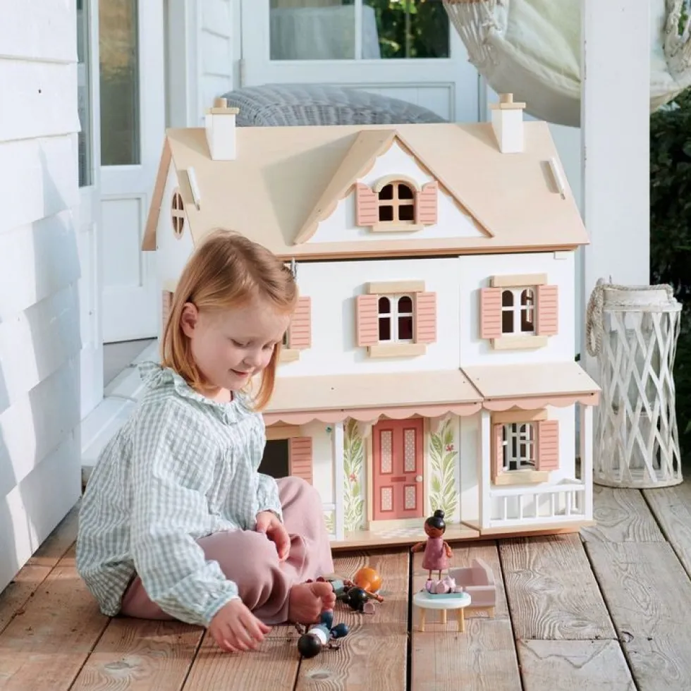 Humming Bird Dollhouse