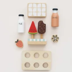 Kitchen Pretend Play Fridge & Freezer