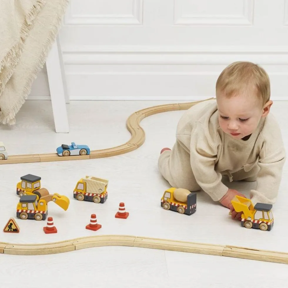 7 Piece Wood Construction Toy Cars, Trucks & Diggers Set