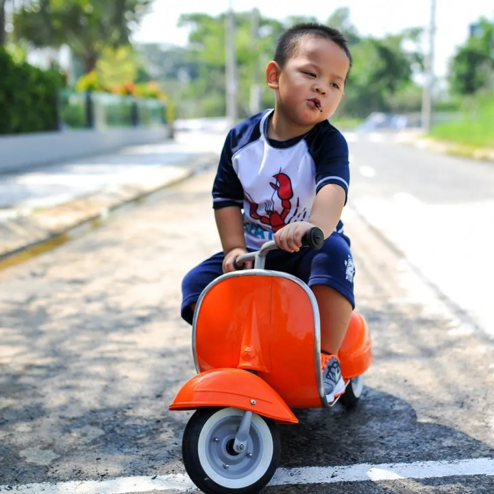 Primo Classic Ride-On Scooter - Orange