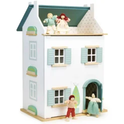 Willow Dollhouse