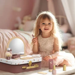 Wood Pretend Play Beauty Suitcase